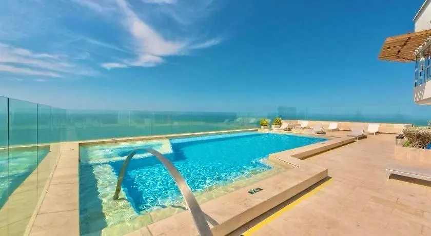 Apartamento Duplex Piso 34 Frente Al Mar Cartagena 0*,  Colombia