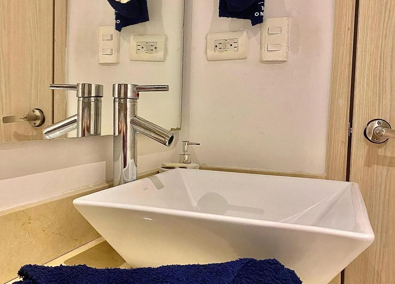 Apartamento Duplex Piso 34 Frente Al Mar Cartagena